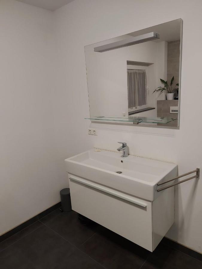 Lovely 2 Bedrooms Of Totally 30 M2 With Private Balcony Vichten Bagian luar foto